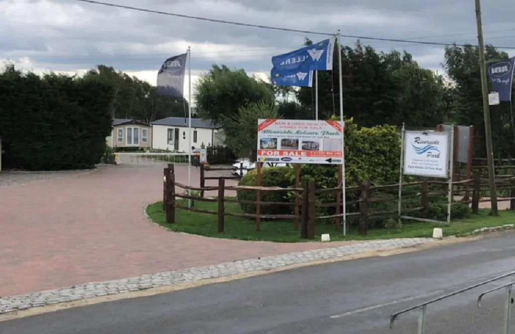 East Cambs Council loses fight to stop 10 holiday lodges at caravan park