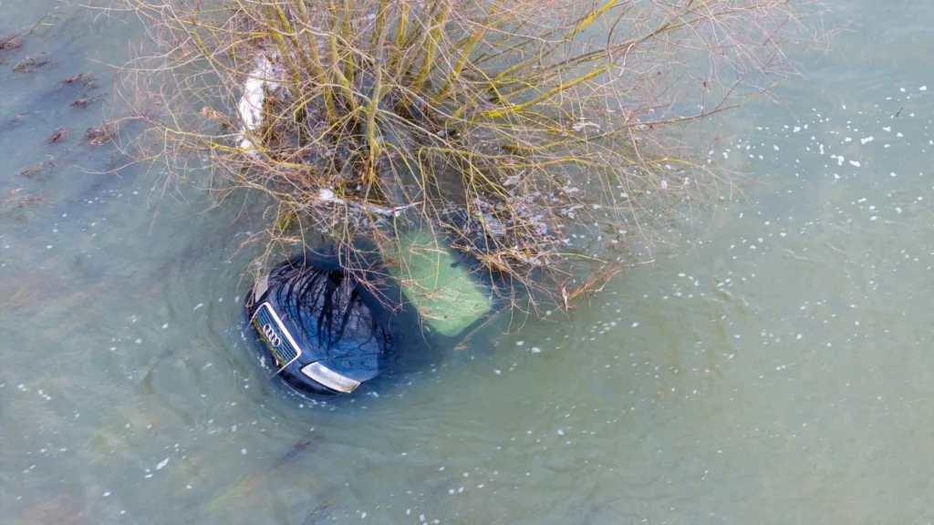 Highway to hell as driver abandons his Audi on flooded A1101 at Welney