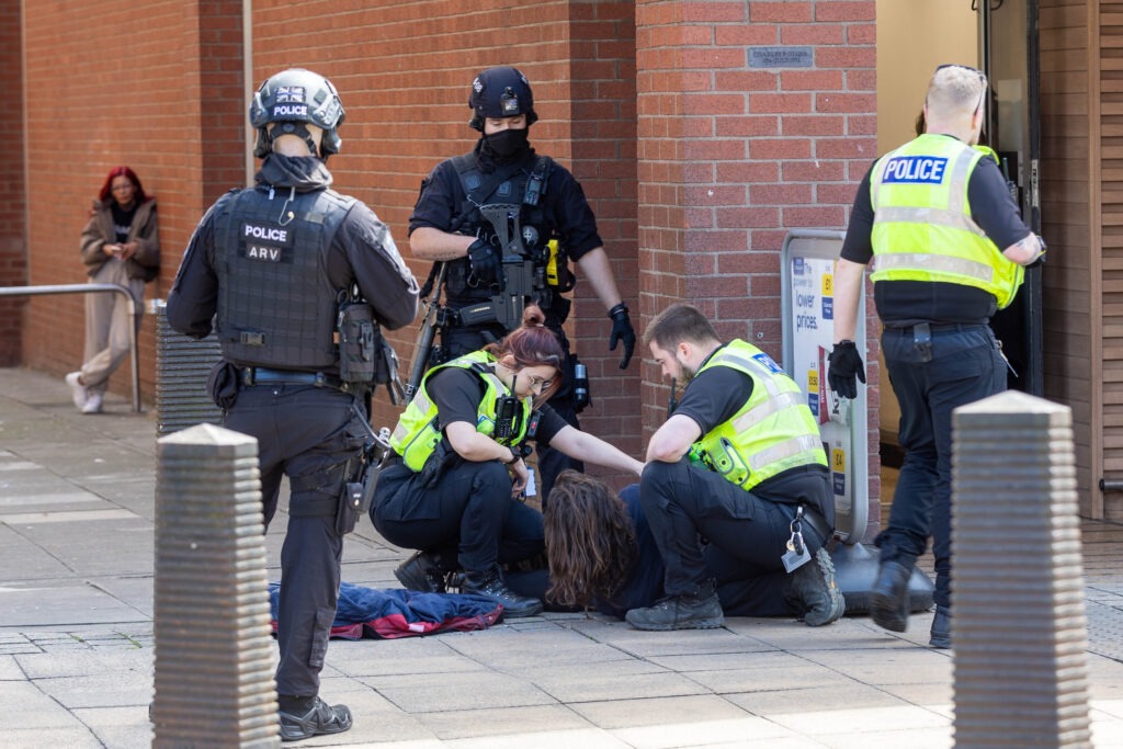 Armed police arrest man in Broadway, Peterborough