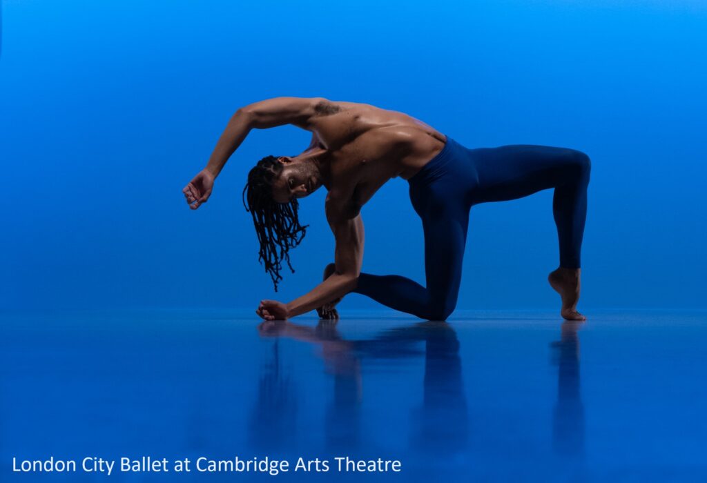 Five Dances, choreographed by Arielle Smith, is a modern ballet with a large cast of men and women dressed identically