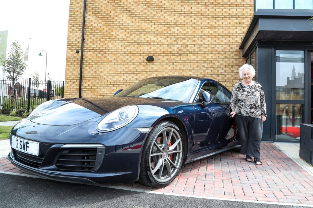 92-year-old Ena is the first resident to move into Waterhouse Manor Care Home	