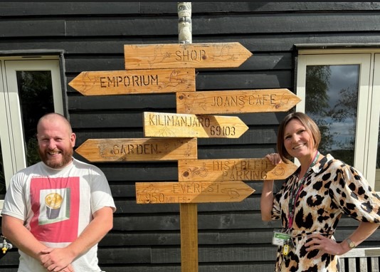 Emmaus Cambridge CEO, Donna Talbot and resident Rikki are joining the country-wide Walk of Kindness as it passes through Cambridgeshire. The walk organised by sister charity, Emmaus Norfolk & Waveney spans from Wales to Norfolk and will take 6 weeks to complete. The team are now over halfway and will walk through St Ives and the village of Earith to Stretham. The walk is taking place to raise awareness of rough sleeping across the country and to raise funds to help more people out of homelessness.