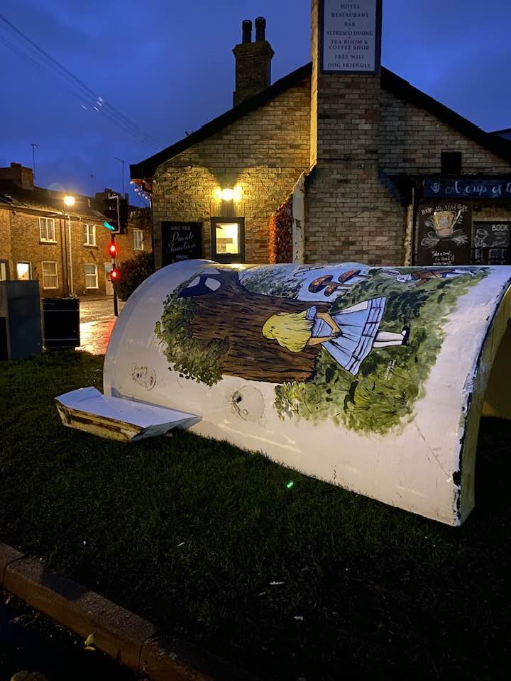 Storm Darragh sends Ely pub The High Flyer’s iconic giant cuppa flying