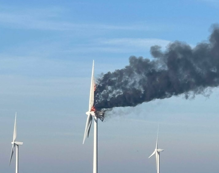 News for Peterborough and Cambridgeshire - Wind turbine on fire at Coldham near Wisbech