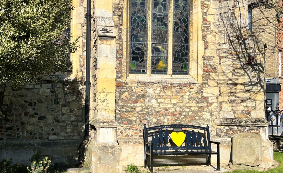 Covid Memorial Bench in All Saints Churchyard, Huntingdon.